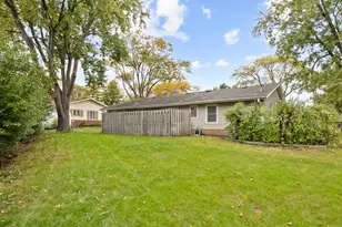 89 Grange Rd, Elk Grove Village, IL 60007 - Photo 23