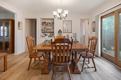 89 Grange Road, Elk Grove Village, IL 60007 - Photo 5