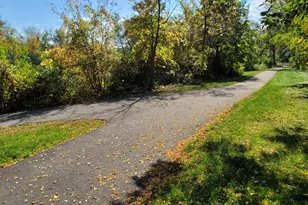 235 N Lincoln Ave, Carpentersville, IL 60110 - Photo 65