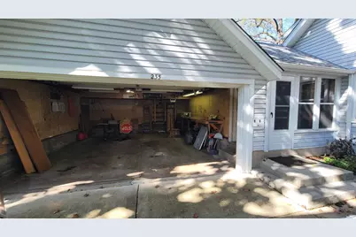 235 N Lincoln Avenue, Carpentersville, IL 60110 - Photo 45