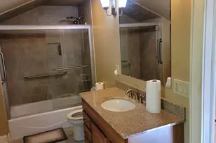 235 N Lincoln Ave, Carpentersville, IL 60110 - Photo 29