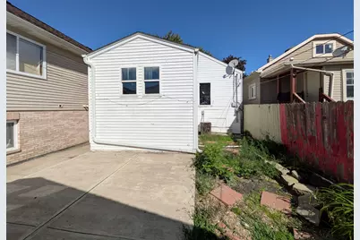 7313 W 58th Place, Summit, IL 60501 - Photo 3