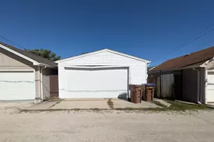 7313 W 58th Pl, Summit, IL 60501 - Photo 13