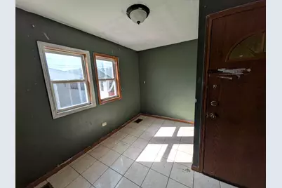 7313 W 58th Place, Summit, IL 60501 - Photo 9