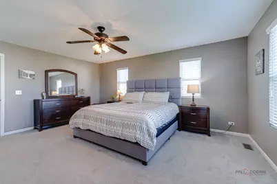 680 Acadia Circle, Crystal Lake, IL 60014 - Photo 13