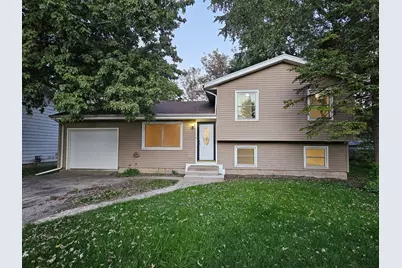 1716 Parklane Avenue, McHenry, IL 60050 - Photo 1