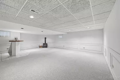 110 Elmtree Court, Saint Charles, IL 60174 - Photo 25