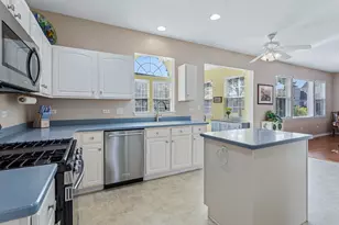 21305 Hidden Lk Ct, Crest Hill, IL 60403 - Photo 7