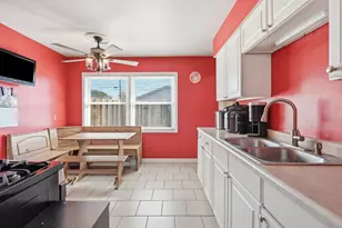 3221 Hopkins St, Steger, IL 60475 - Photo 11