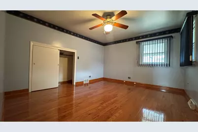 1934 Norfolk Avenue, Westchester, IL 60154 - Photo 21