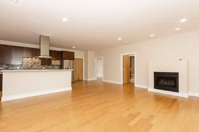 5766 N Lincoln Avenue #201, Chicago, IL 60659 - Photo 7