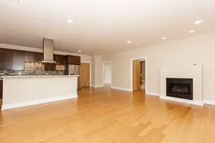 5766 N Lincoln Ave, Chicago, IL 60659 - Photo 7