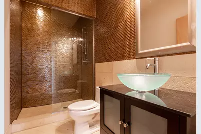5766 N Lincoln Avenue #201, Chicago, IL 60659 - Photo 17