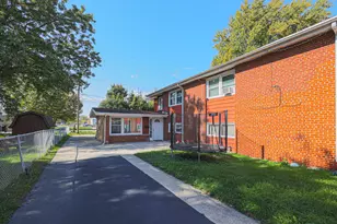 3046 S 24th Ave, Broadview, IL 60155 - Photo 3