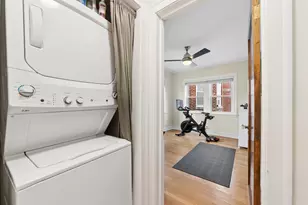 6436 N Damen Ave, Chicago, IL 60645 - Photo 17