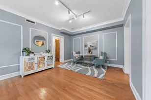 6436 N Damen Ave, Chicago, IL 60645 - Photo 7