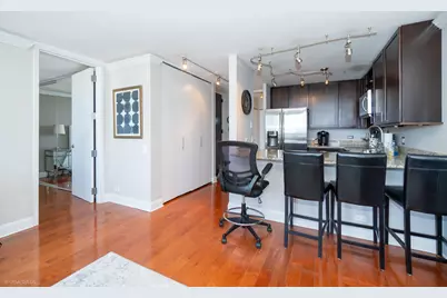 1030 N State Street #42A, Chicago, IL 60610 - Photo 9