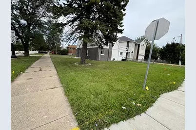 7001 N Cicero Avenue, Lincolnwood, IL 60712 - Photo 3