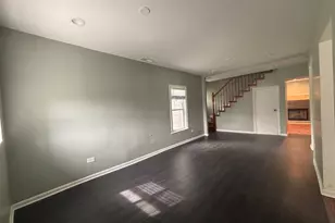 7001 N Cicero Ave, Lincolnwood, IL 60712 - Photo 11