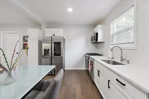 1313 Gordon Ave, Calumet City, IL 60409 - Photo 9