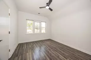5234 S Homan Ave, Chicago, IL 60632 - Photo 3