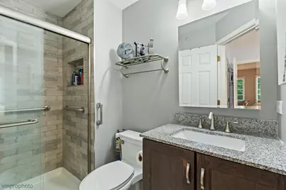 190 Lucerne Court, Wheeling, IL 60090 - Photo 15