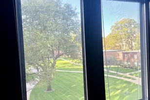 4800 S Lake Park Ave, Chicago, IL 60615 - Photo 9