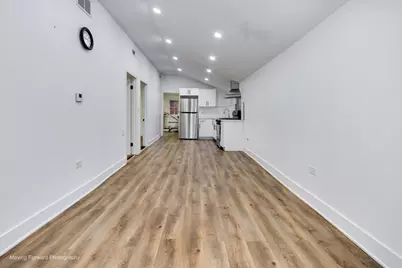 1437 Superior Street, Aurora, IL 60505 - Photo 7