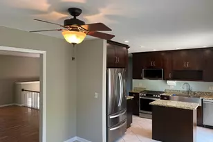 2441 Waupaca Ct, Naperville, IL 60564 - Photo 5