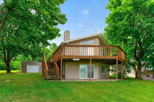 2333 Breckenboro Dr, Davis, IL 61019 - Photo 1