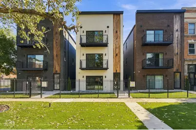 4605 S Prairie Avenue, Chicago, IL 60653 - Photo 1