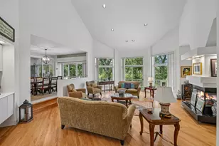 8420 Evergreen Ln, Darien, IL 60561 - Photo 15