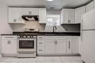 3637 W Oakdale Ave, Chicago, IL 60618 - Photo 3