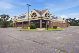 683 E 83rd St, Bolingbrook, IL 60440 - Photo 1