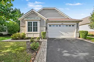 1360 Mansfield Dr, Aurora, IL 60502 - Photo 1
