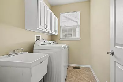 1360 Mansfield Drive, Aurora, IL 60502 - Photo 17