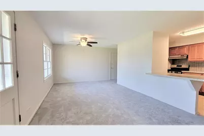 2820 Dundee Road #10B, Northbrook, IL 60062 - Photo 13