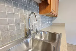 2820 Dundee Rd, Northbrook, IL 60062 - Photo 9