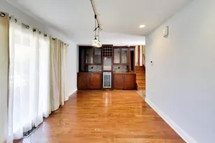 655 Flagstaff Ln, Hoffman Estates, IL 60169 - Photo 7