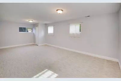 655 Flagstaff Lane, Hoffman Estates, IL 60169 - Photo 23
