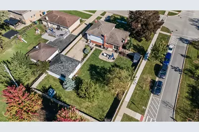 724 S Crestwood Lane, Mount Prospect, IL 60056 - Photo 33
