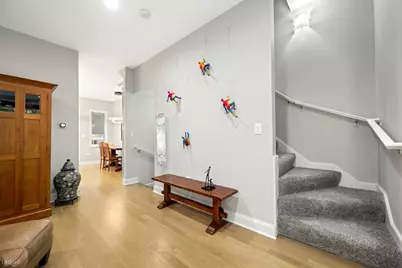 327 E 17th Street, Chicago, IL 60616 - Photo 5