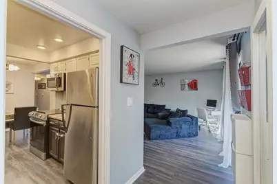 4111 W 98th Street #D, Oak Lawn, IL 60453 - Photo 3