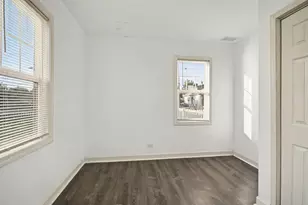 7900 W 71st St, Bridgeview, IL 60455 - Photo 15