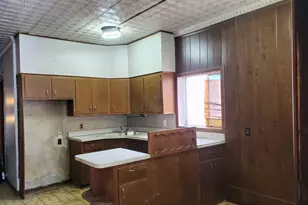 2705 W 39th Pl, Chicago, IL 60632 - Photo 17