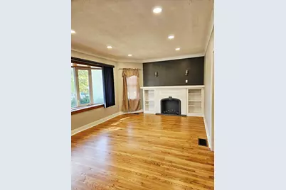 15805 S Marshfield Avenue, Harvey, IL 60426 - Photo 5