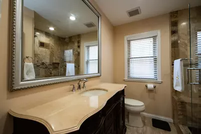 2804 W Estes Avenue, Chicago, IL 60645 - Photo 21