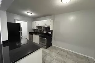 9540 Mayfield Ave, Oak Lawn, IL 60453 - Photo 5