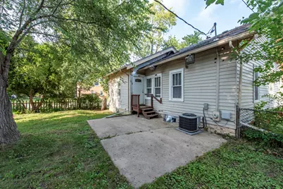 964 N Lewis Avenue, Waukegan, IL 60085 - Photo 31
