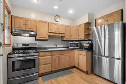 5421 N Washtenaw Avenue #2N, Chicago, IL 60625 - Photo 7